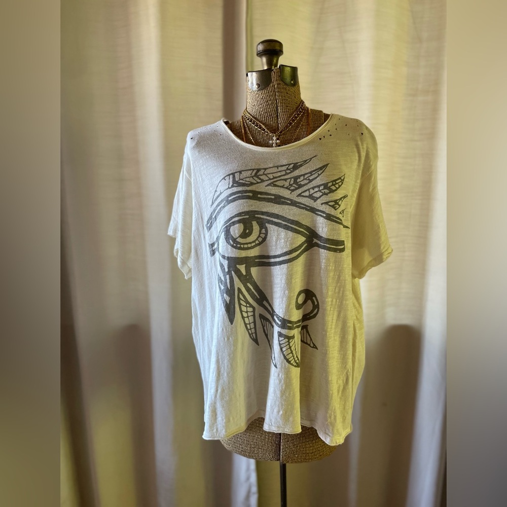 Magnolia Pearl | Eye Of Ra Tee | One Size - Picture 8 of 16